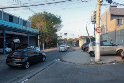 Loteamento e Condomínio, 521 m² - Foto 2