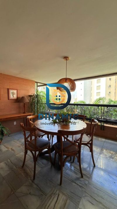 Apartamento, 4 quartos, 300 m² - Foto 1