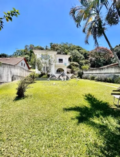 Casa, 5 quartos, 483 m² - Foto 1