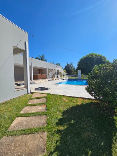 Sítio, 2 quartos, 2250 m² - Foto 2