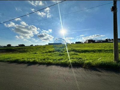 Terreno, 1200 m² - Foto 1