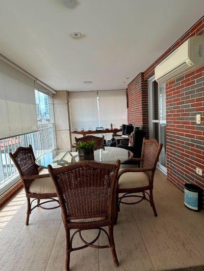 Apartamento, 3 quartos, 148 m² - Foto 1