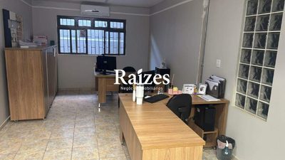 Casa, 3 quartos, 266 m² - Foto 2
