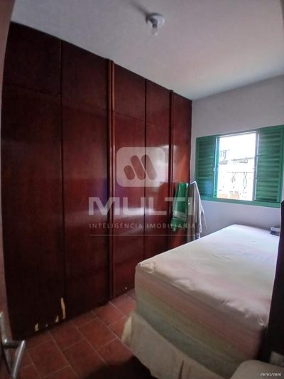 Casa, 3 quartos, 215 m² - Foto 4