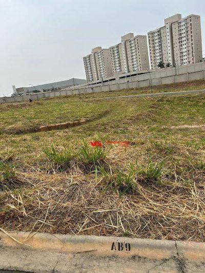 Loteamento e Condomínio, 304 m² - Foto 1
