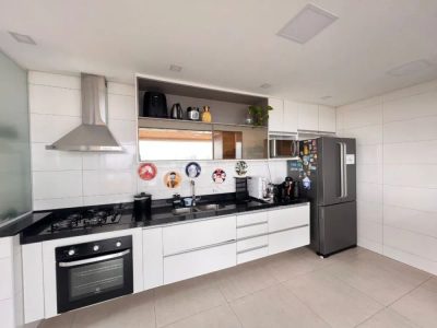 Apartamento, 3 quartos, 130 m² - Foto 1