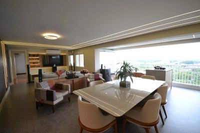 Apartamento, 3 quartos, 134 m² - Foto 1