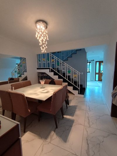Casa, 3 quartos, 248 m² - Foto 2