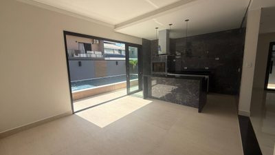 Casa, 4 quartos, 245 m² - Foto 3
