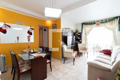 Apartamento, 3 quartos, 70 m² - Foto 1