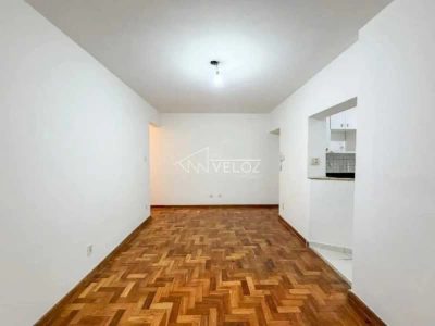 Apartamento, 76 m² - Foto 1