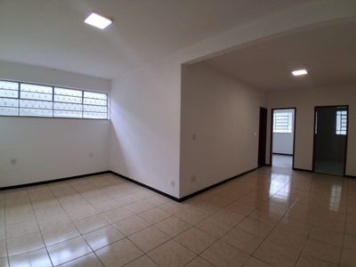 Casa, 3 quartos, 220 m² - Foto 3