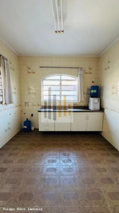 Sobrado, 3 quartos, 243 m² - Foto 5