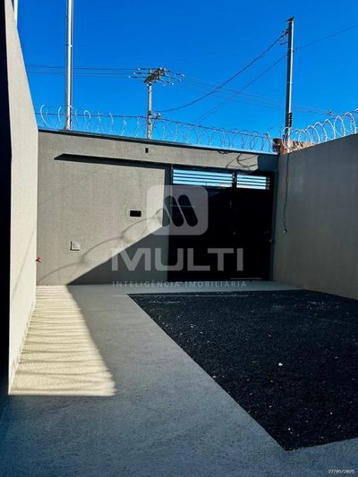 Casa, 3 quartos, 75 m² - Foto 1