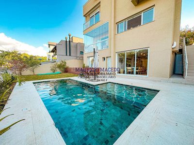 Casa, 4 quartos, 450 m² - Foto 1