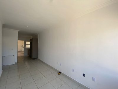 Casa, 2 quartos, 65270 m² - Foto 4