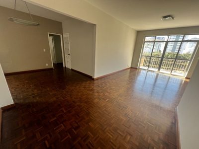 Apartamento, 3 quartos, 158 m² - Foto 2