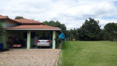 Chácara, 3 quartos, 2750 m² - Foto 1