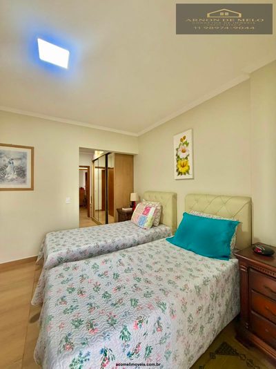 Apartamento, 3 quartos, 137 m² - Foto 2