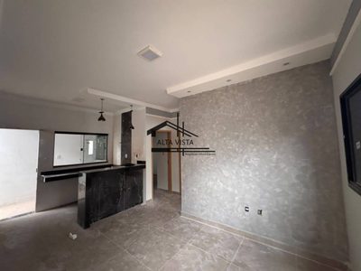 Casa, 2 quartos, 52 m² - Foto 1