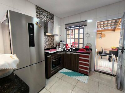 Casa, 3 quartos, 140 m² - Foto 4