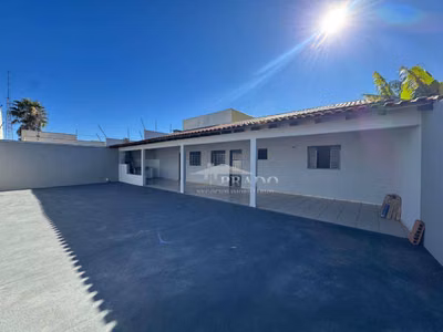 Casa, 2 quartos, 120 m² - Foto 1