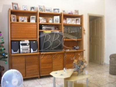 Casa, 3 quartos, 195 m² - Foto 2