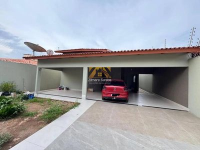Casa, 4 quartos, 203 m² - Foto 1