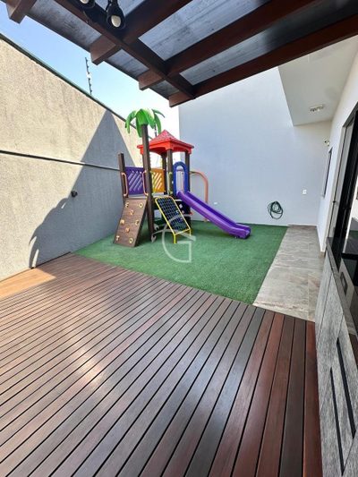Casa, 3 quartos, 259 m² - Foto 4