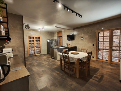 Sobrado, 5 quartos, 450 m² - Foto 2