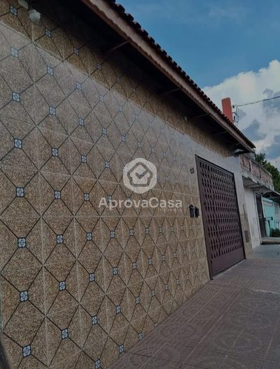 Casa, 4 quartos, 188 m² - Foto 1