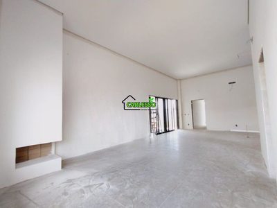 Casa, 3 quartos, 220 m² - Foto 3