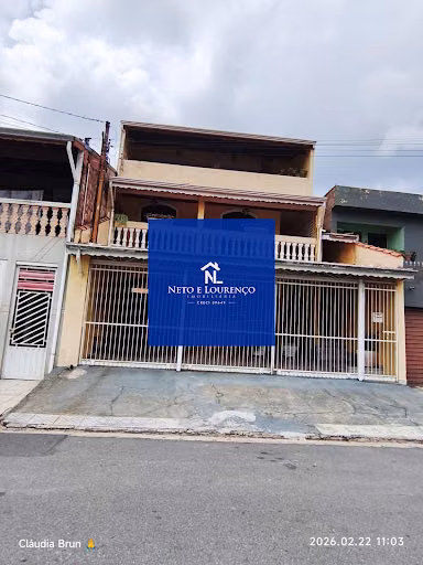 Casa, 4 quartos, 200 m² - Foto 1