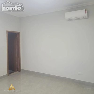 Casa, 4 quartos, 210 m² - Foto 3