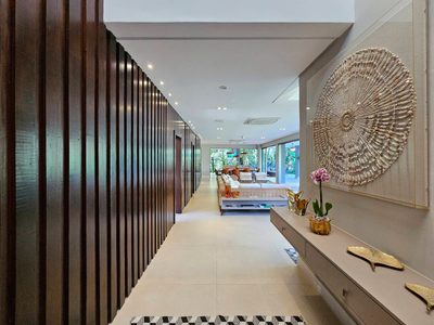 Casa, 7 quartos, 594 m² - Foto 2