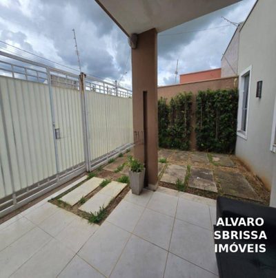 Casa, 3 quartos, 97 m² - Foto 1