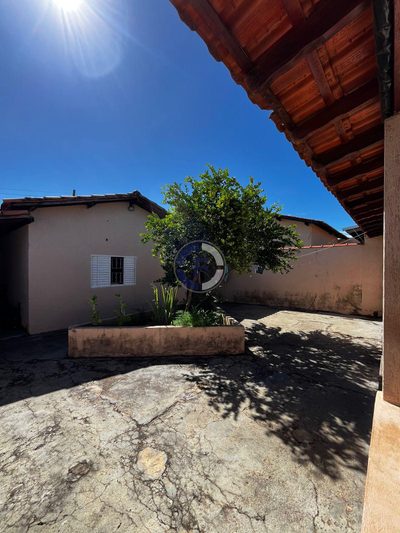 Casa, 1 quarto, 300 m² - Foto 1
