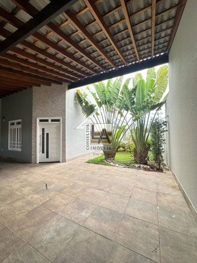 Casa, 2 quartos, 204 m² - Foto 1