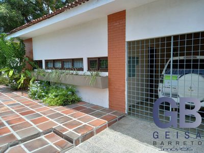 Apartamento, 3 quartos, 210 m² - Foto 2