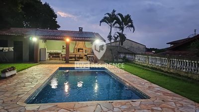 Casa, 6 quartos, 438 m² - Foto 1