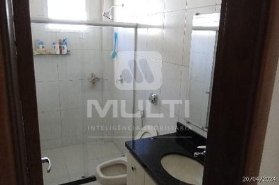 Casa, 3 quartos, 270 m² - Foto 4