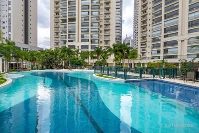 Apartamento, 3 quartos, 168 m² - Foto 2