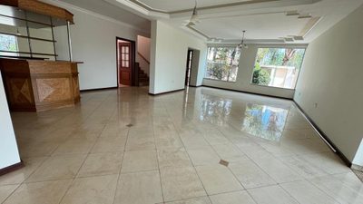 Casa, 5 quartos, 450 m² - Foto 1