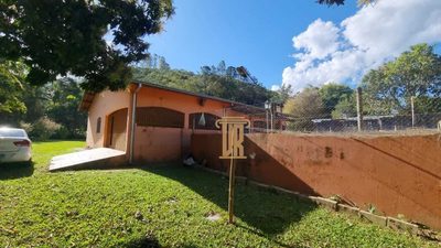 Sítio, 3 quartos, 4000 m² - Foto 1