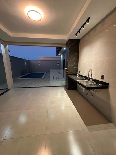 Casa, 3 quartos, 180 m² - Foto 2