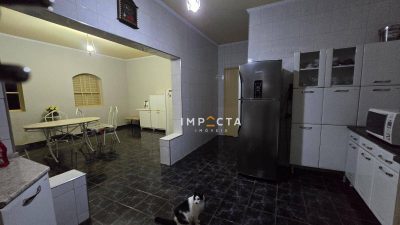 Casa, 4 quartos, 346 m² - Foto 3