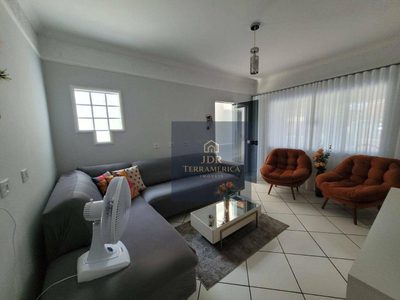 Casa, 3 quartos, 197 m² - Foto 1