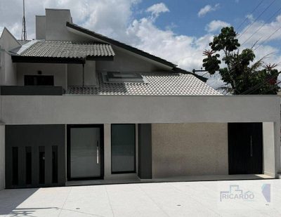 Sobrado, 300 m² - Foto 1