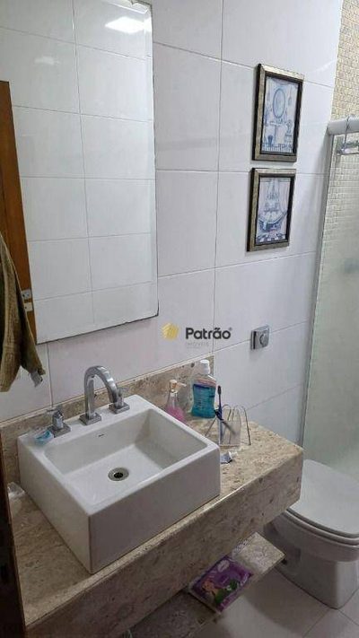 Sobrado, 3 quartos, 251 m² - Foto 3