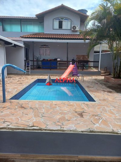 Casa, 4 quartos, 600 m² - Foto 1